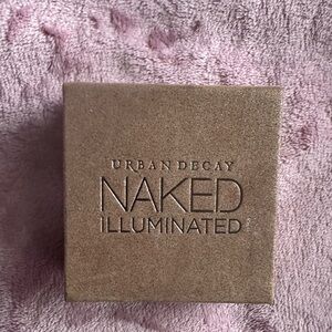 Urban Decay Naked Illuminated Highlighter - Shimmering Gold